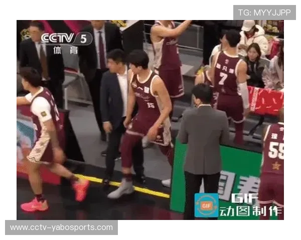 辽宁啦啦队表演视频刷屏，球迷跨区互动